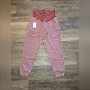 FIGS Women's Medium Zamora Maternity Petite Scrub Pants New w/ Tags!